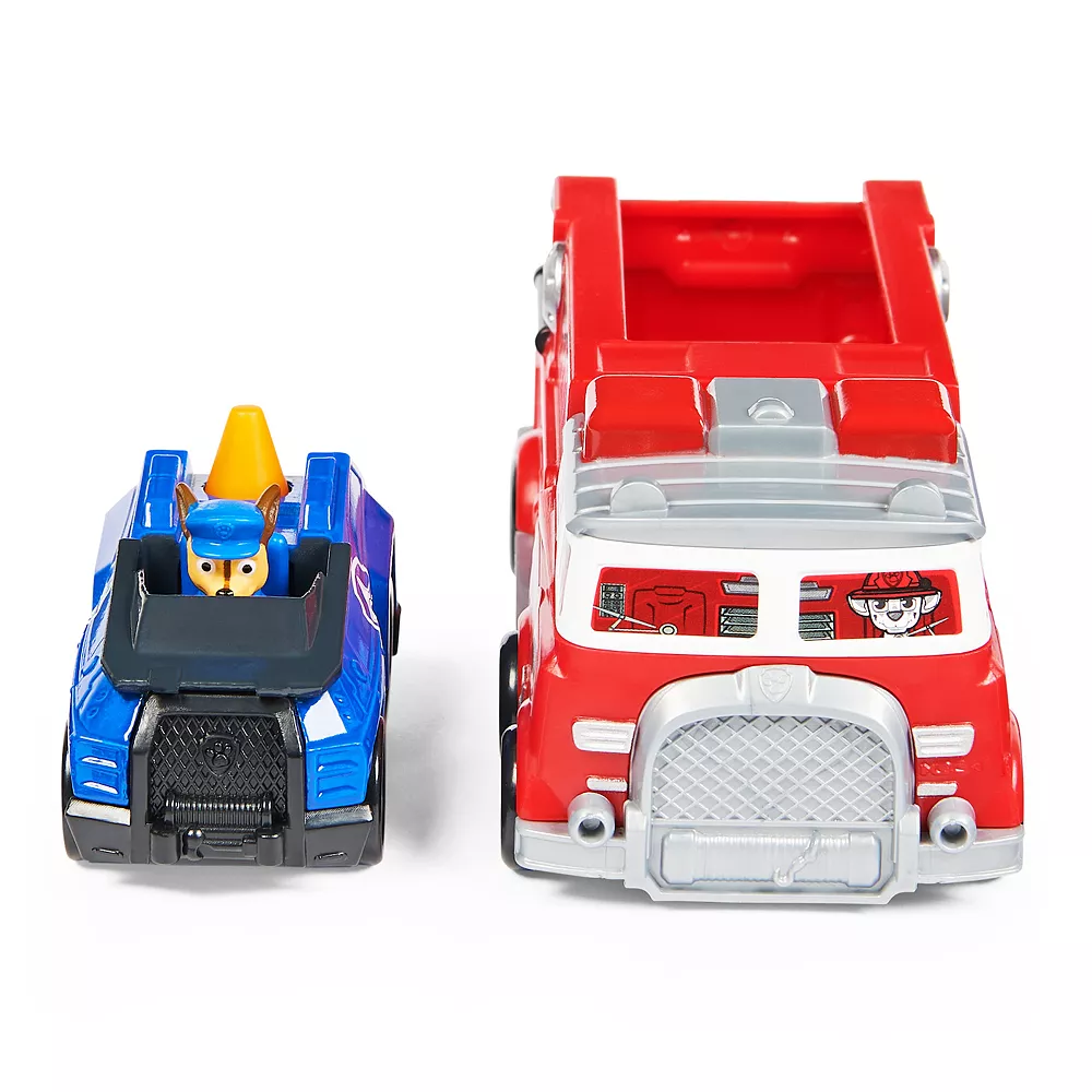 PAW Patrol True Metal Firetruck Die-Cast Team Vehicle With 1:55 Scale Chase Toy Car - Image 5